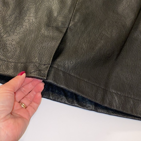 Valerie Stevens , Black Skirt, Size 6, New With Tags, - Picture 4 of 16